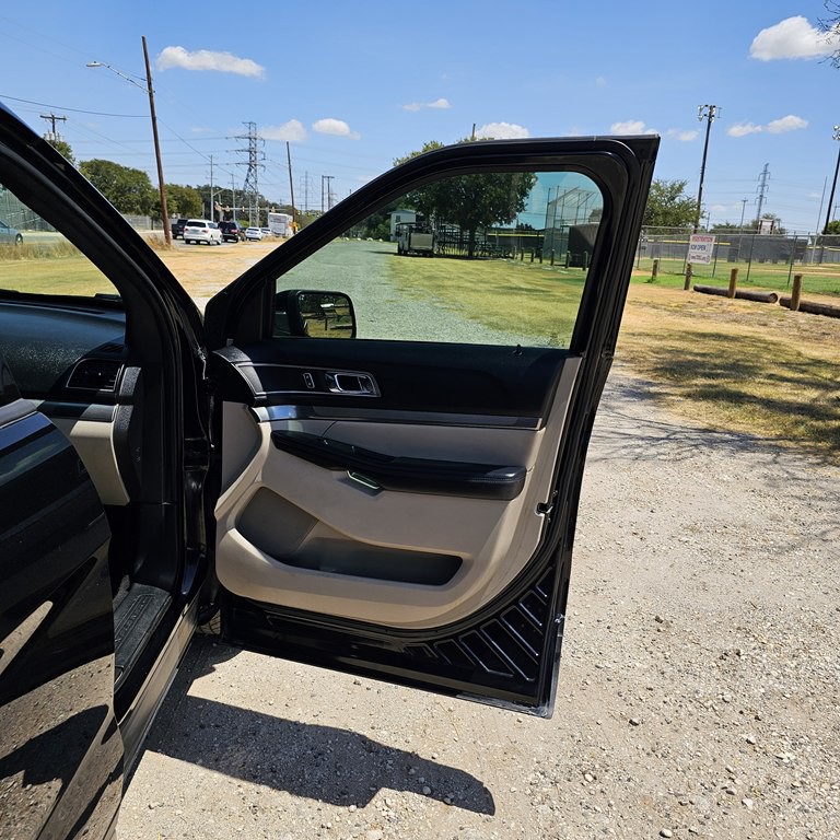2018 Ford Explorer Image 17