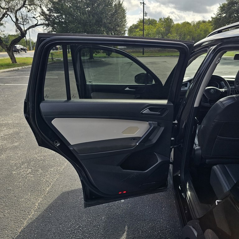 2018 Volkswagen Tiguan Image 11