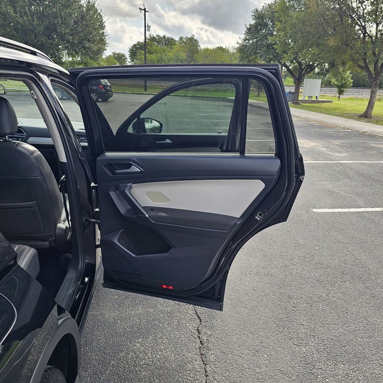 2018 Volkswagen Tiguan Image 13