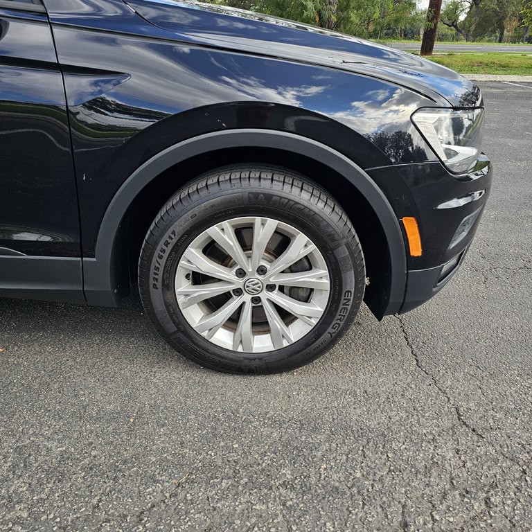2018 Volkswagen Tiguan Image 23