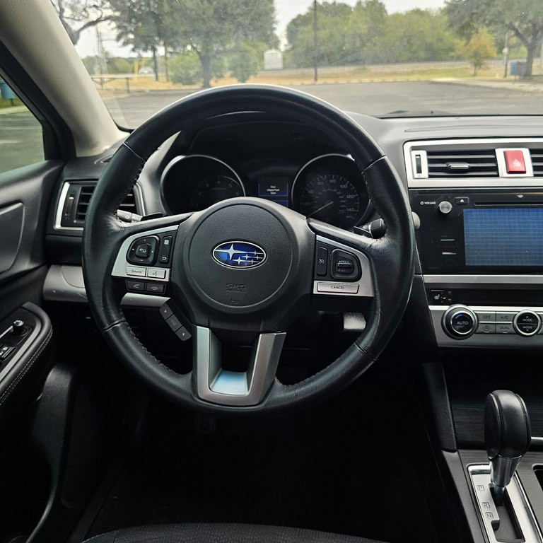2015 Subaru Legacy Image 13