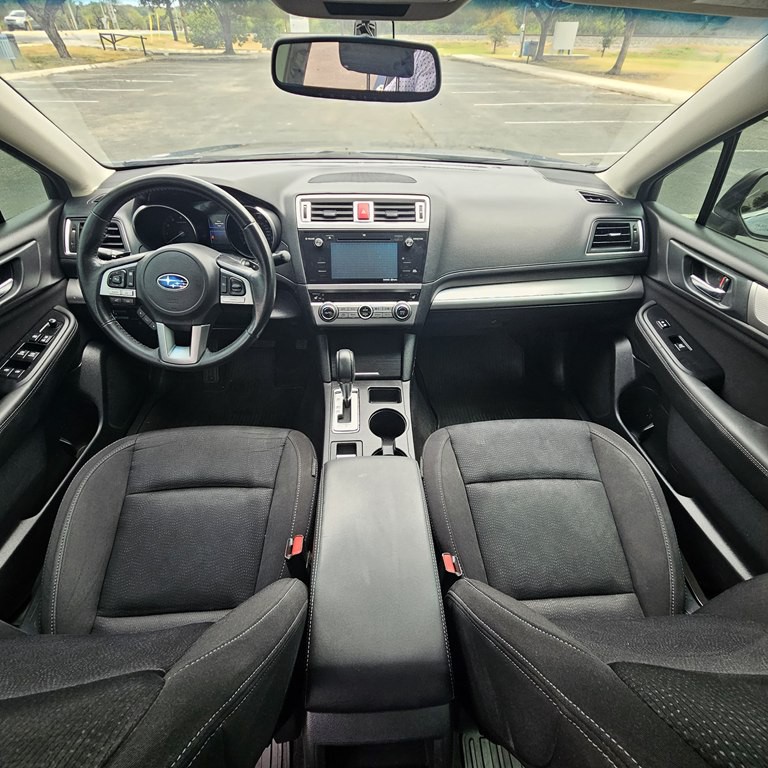2015 Subaru Legacy Image 14