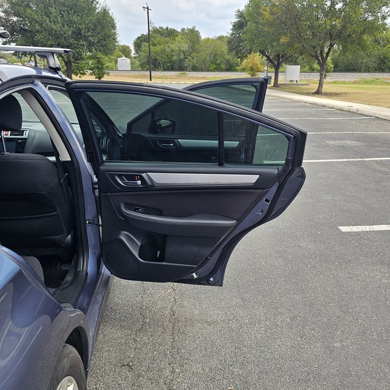 2015 Subaru Legacy Image 15