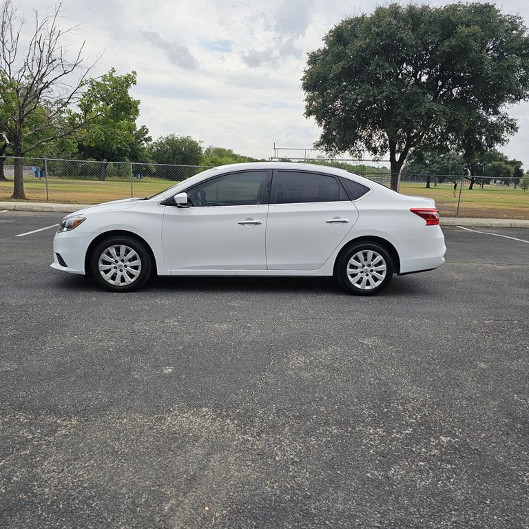 2019 Nissan Sentra Image 3