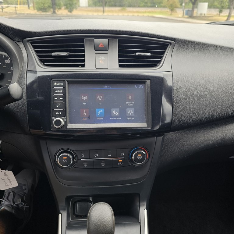 2019 Nissan Sentra Image 20