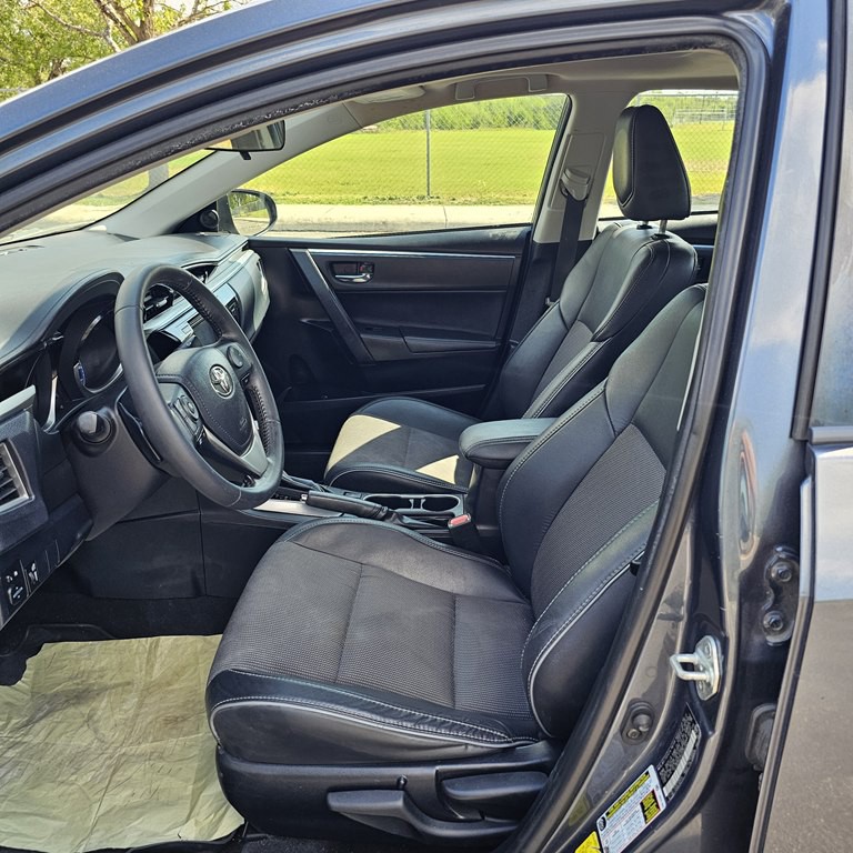 2016 Toyota Corolla Image 10