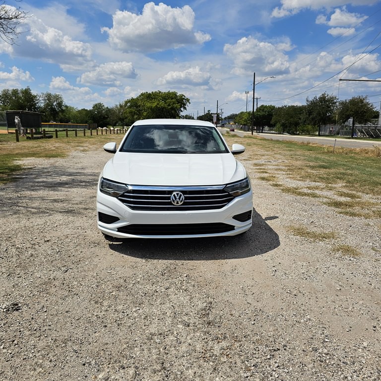 2019 Volkswagen Jetta Image 2