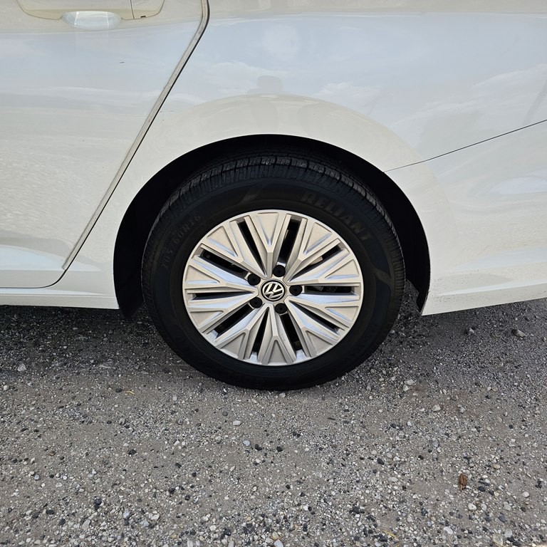 2019 Volkswagen Jetta Image 24