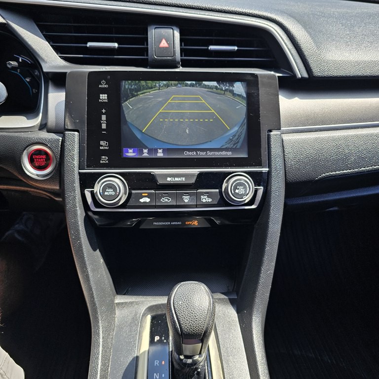2017 Honda Civic Image 19