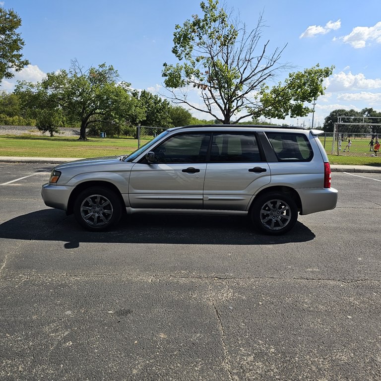 2005 Subaru Forester Image 4