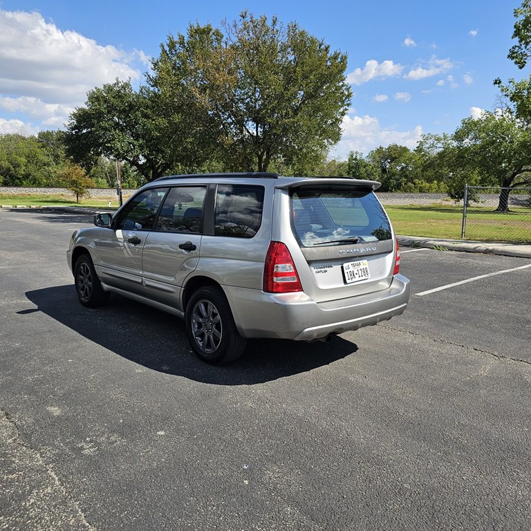 2005 Subaru Forester Image 5