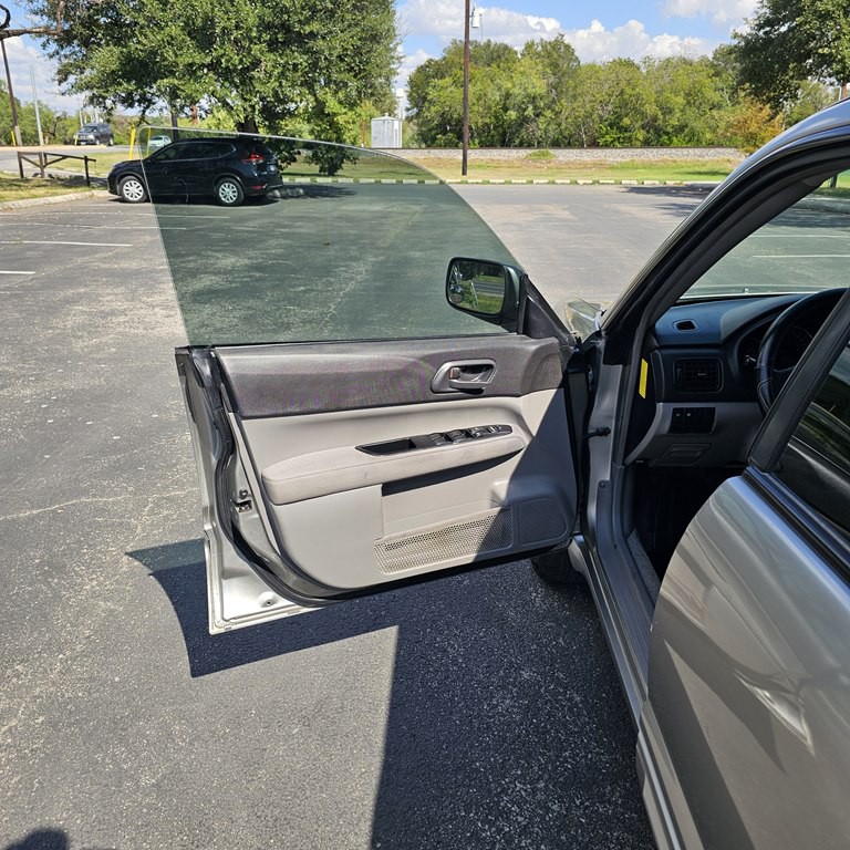 2005 Subaru Forester Image 9