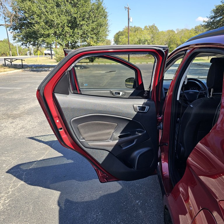 2019 Ford Econoline Image 11