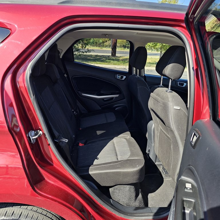 2019 Ford Econoline Image 15