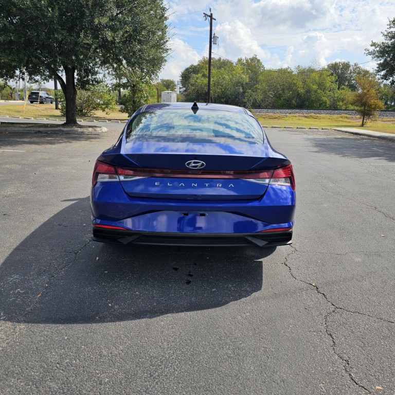 2021 Hyundai Elantra Image 6
