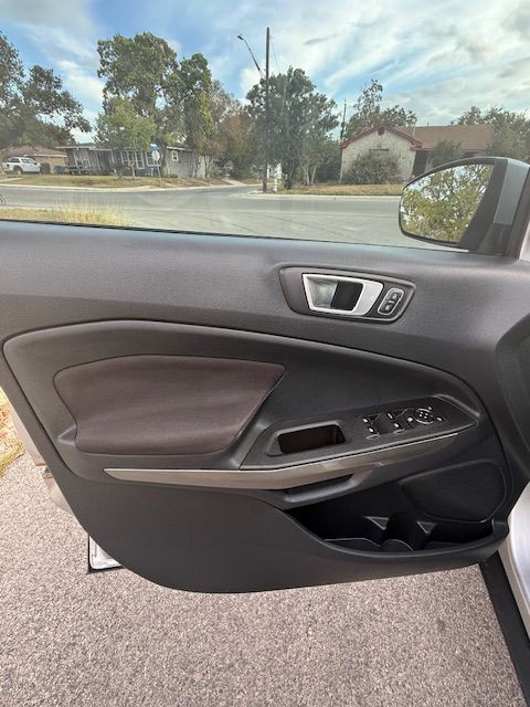 2018 Ford Econoline Image 12