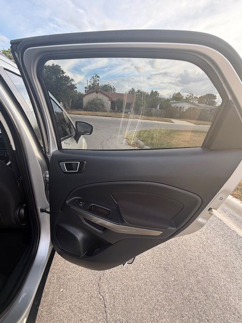 2018 Ford Econoline Image 17