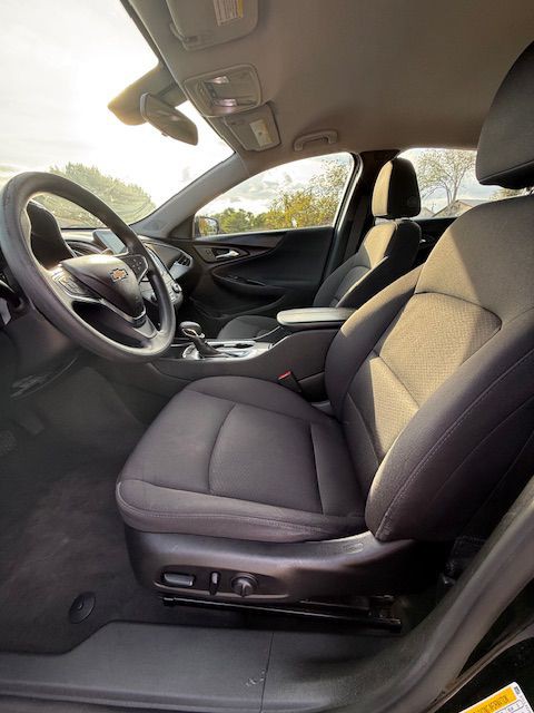 2021 Chevrolet Malibu Image 12