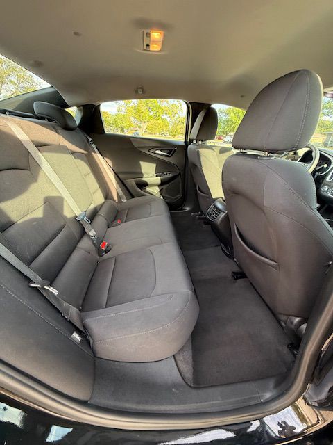 2021 Chevrolet Malibu Image 18