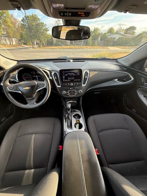 2021 Chevrolet Malibu Image 22