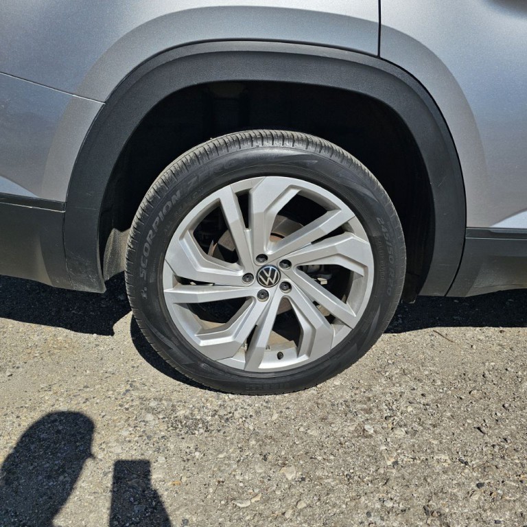 2021 Volkswagen Atlas Image 24