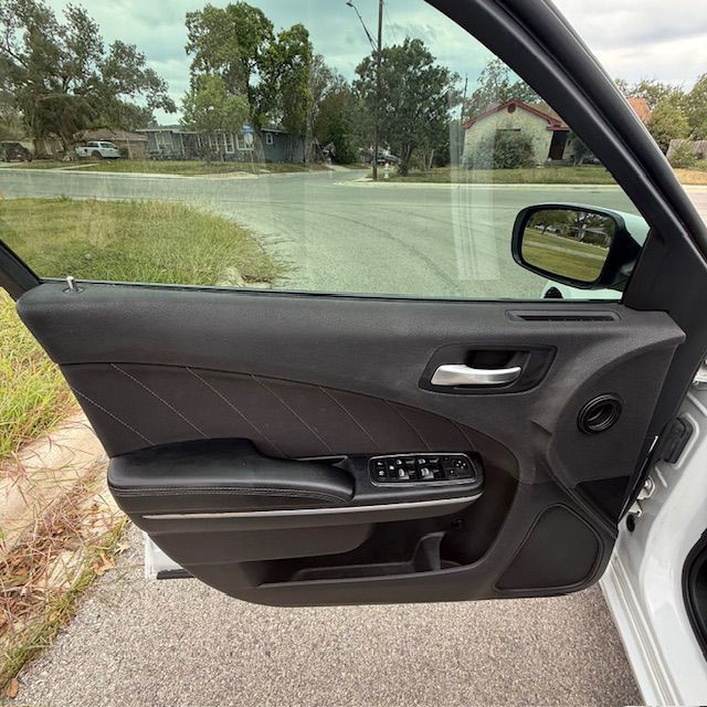 2020 Dodge Charger Image 11