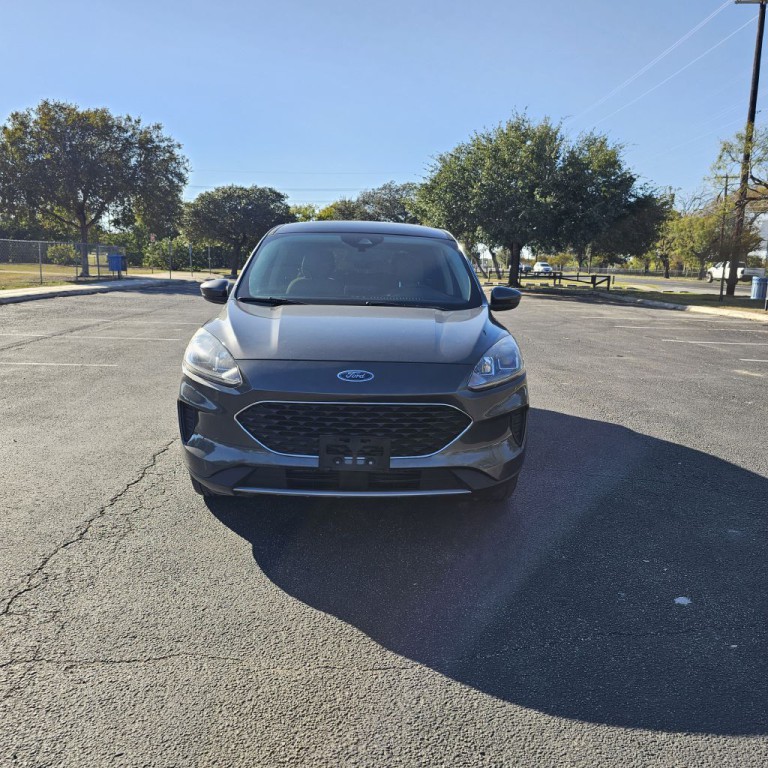 2020 Ford Escape Image 2