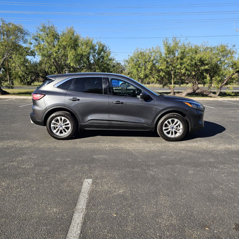 2020 Ford Escape Image 8