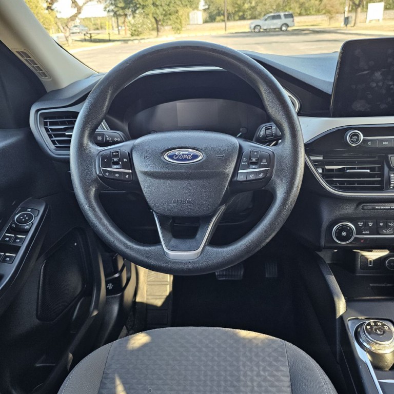 2020 Ford Escape Image 14