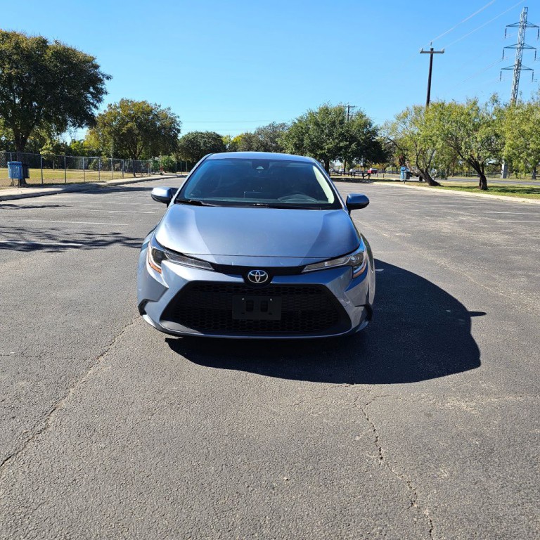 2022 Toyota Corolla Image 2