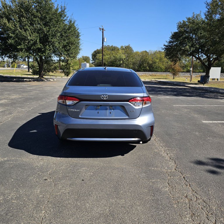 2022 Toyota Corolla Image 6