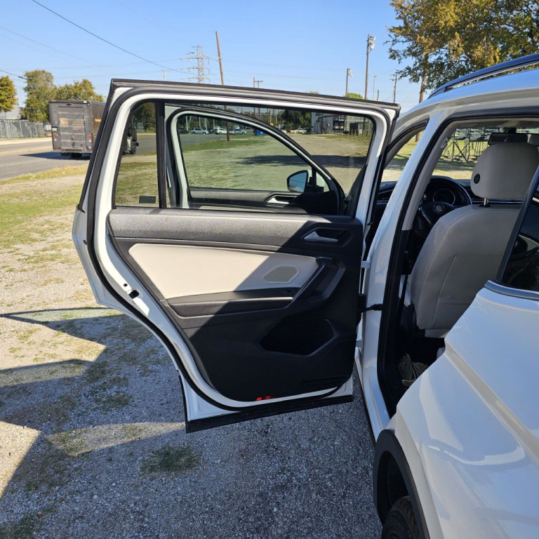 2021 Volkswagen Tiguan Image 11