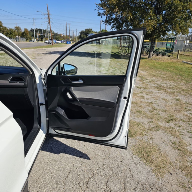 2021 Volkswagen Tiguan Image 17
