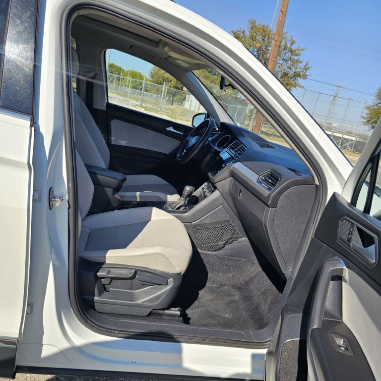 2021 Volkswagen Tiguan Image 18