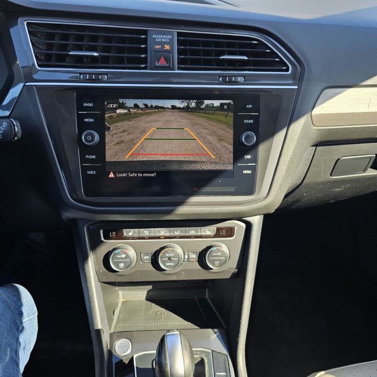 2021 Volkswagen Tiguan Image 20