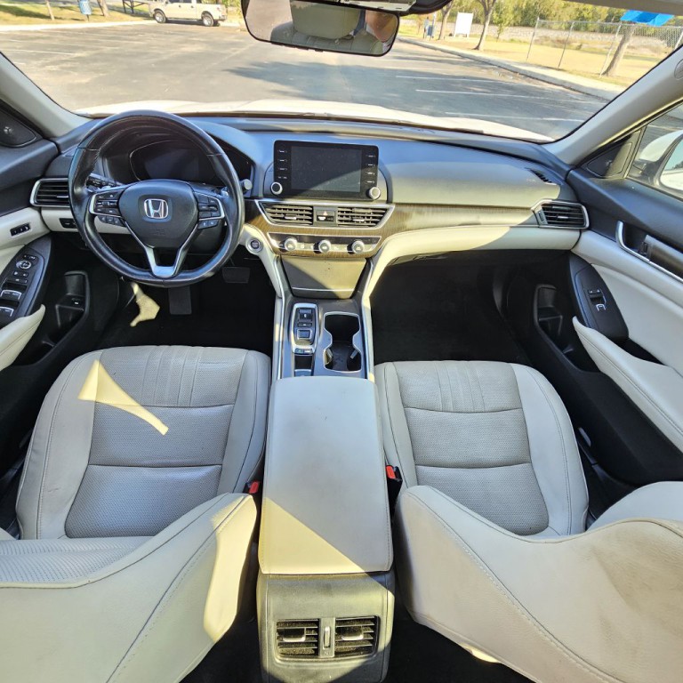 2019 Honda Accord Image 14