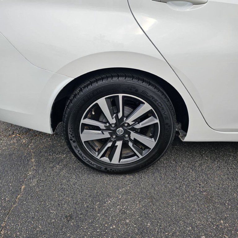 2022 Nissan Versa Image 23