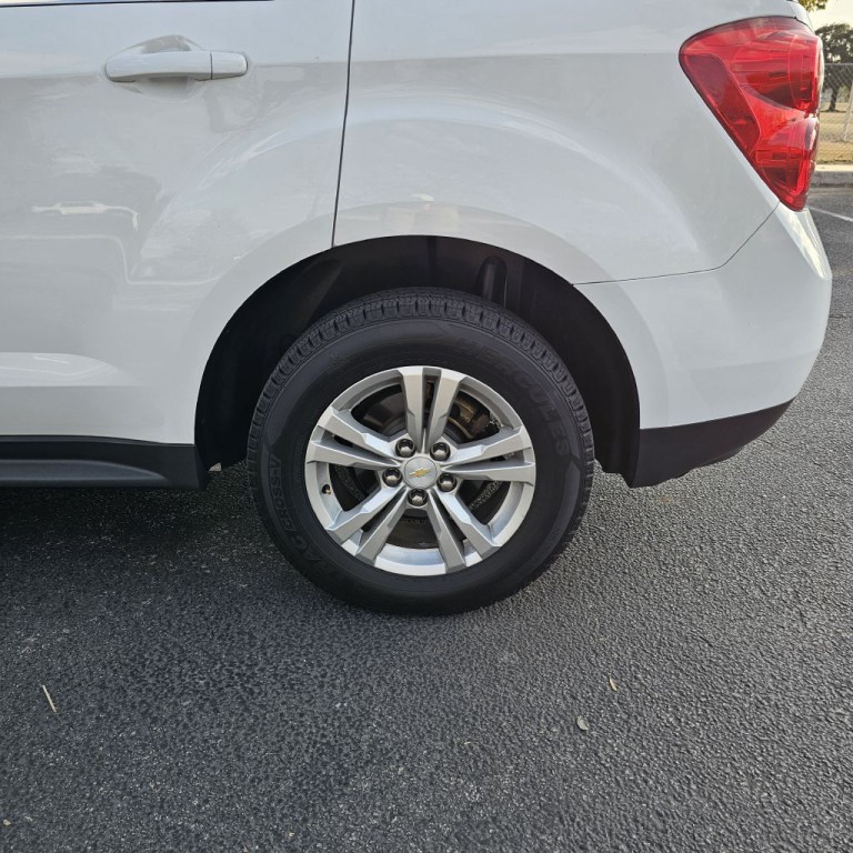 2013 Chevrolet Equinox Image 24