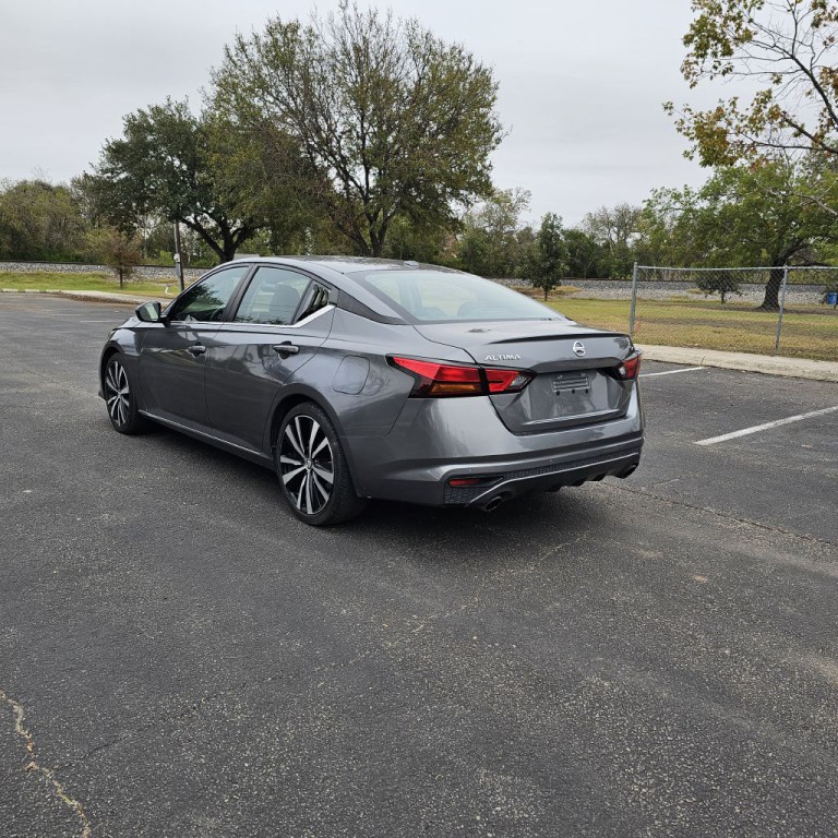 2022 Nissan Altima Image 5