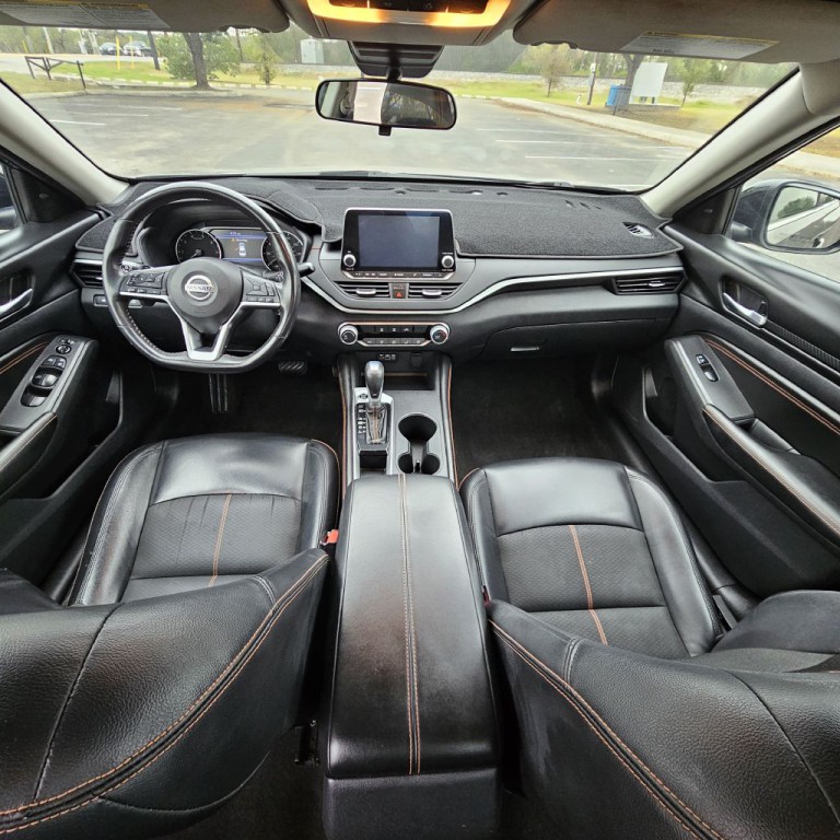 2022 Nissan Altima Image 14