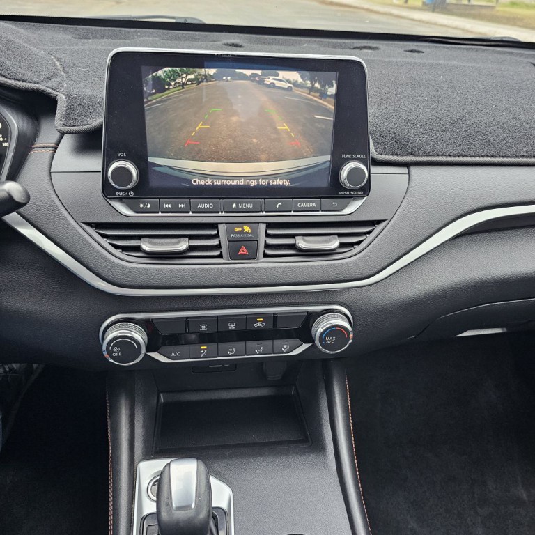 2022 Nissan Altima Image 20