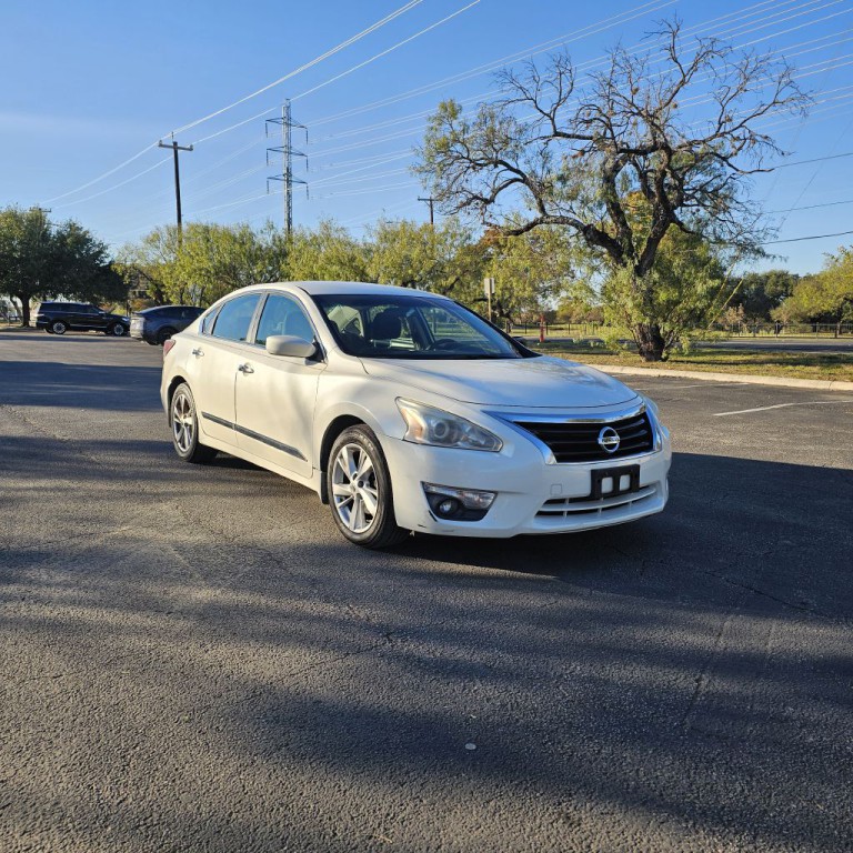 2015 Nissan Altima Image 3