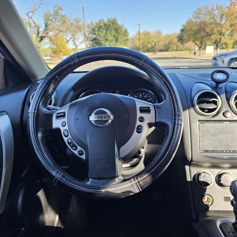 2011 Nissan Rogue Image 13