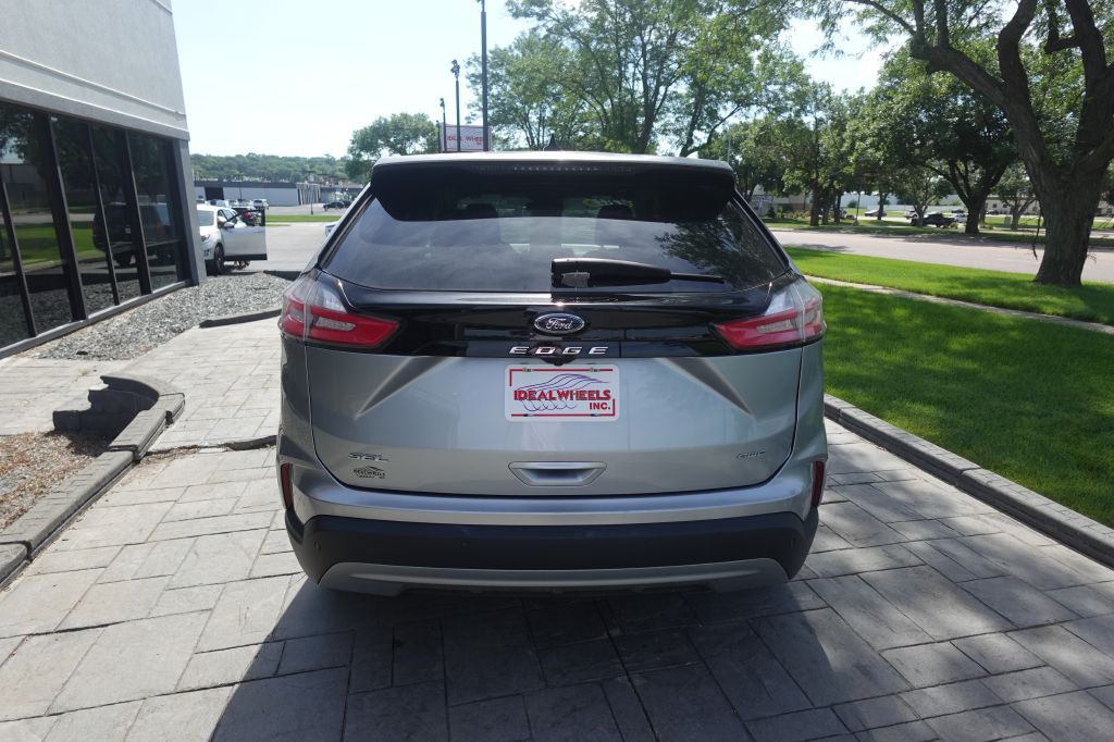 2024 Ford Edge Image 3