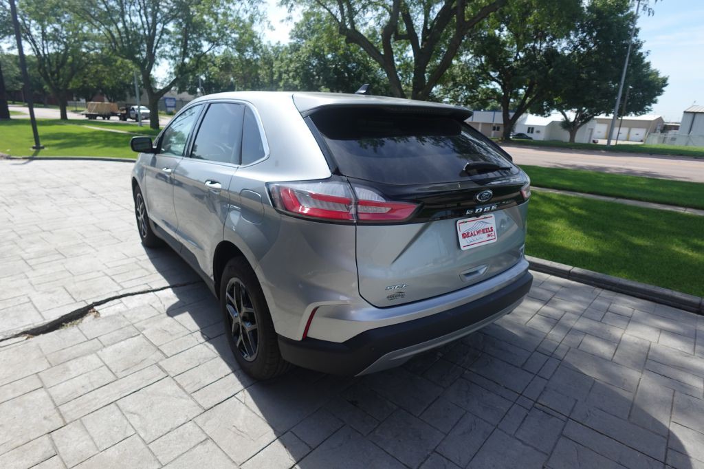 2024 Ford Edge Image 4