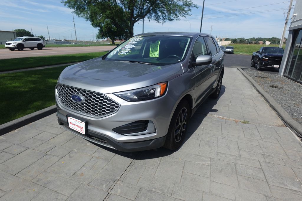 2024 Ford Edge Image 6