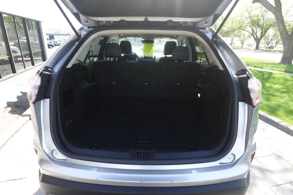 2024 Ford Edge Image 11