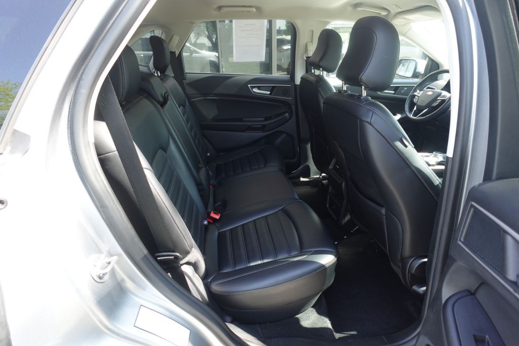 2024 Ford Edge Image 12