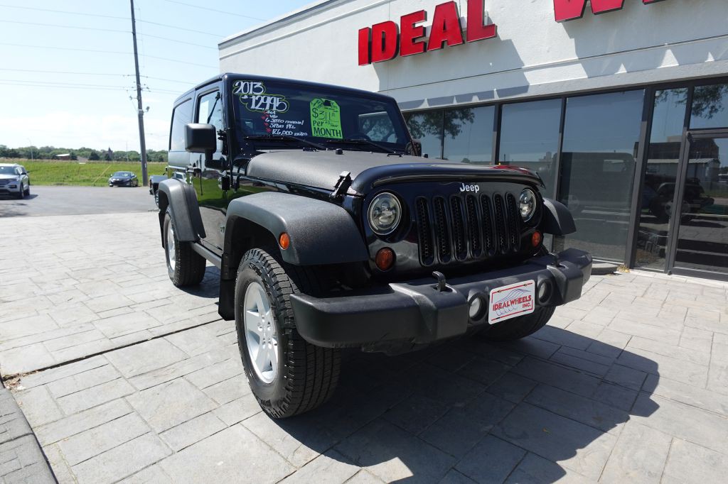2013 Jeep Wrangler Image 8