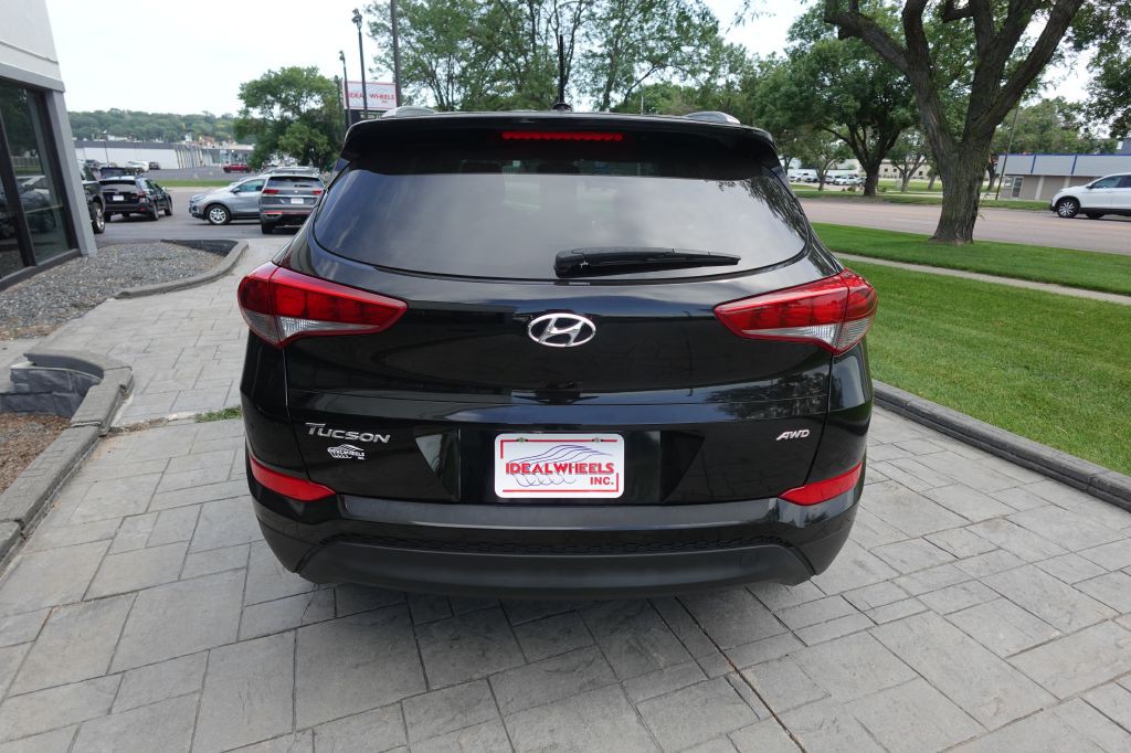 2017 Hyundai Tucson Image 3
